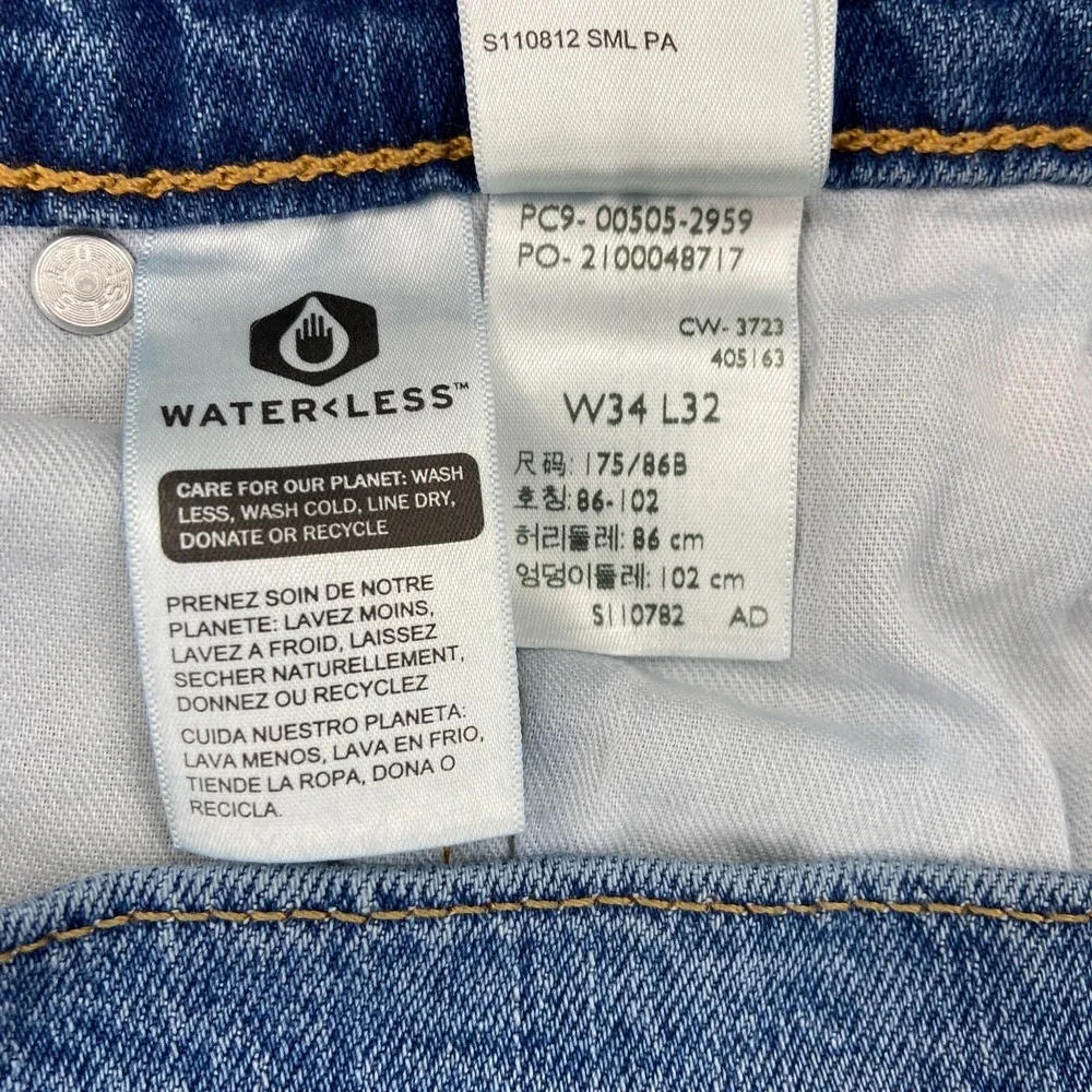 Levi's 505 Jeans Mens 34x32 Blue Denim Medium Wash Red Tab Mid Rise Straight Leg